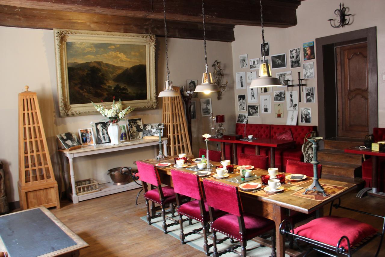 Готель Gothique Cafe Бом-ле-Месьєр Екстер'єр фото